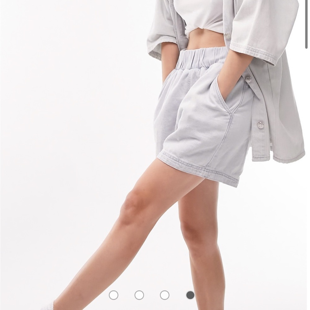 Topshop pull on cotton shorts in bleach